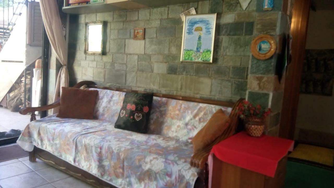 Villa George - Family Holidays Néa Mákri 外观 照片
